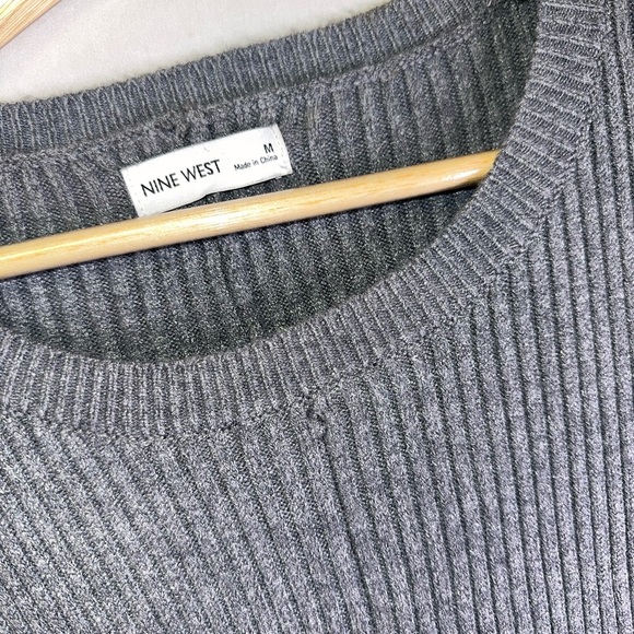 Nine West M Women’s Gray Ribbed Sweater Dress NWT - Picture 2 of 4
